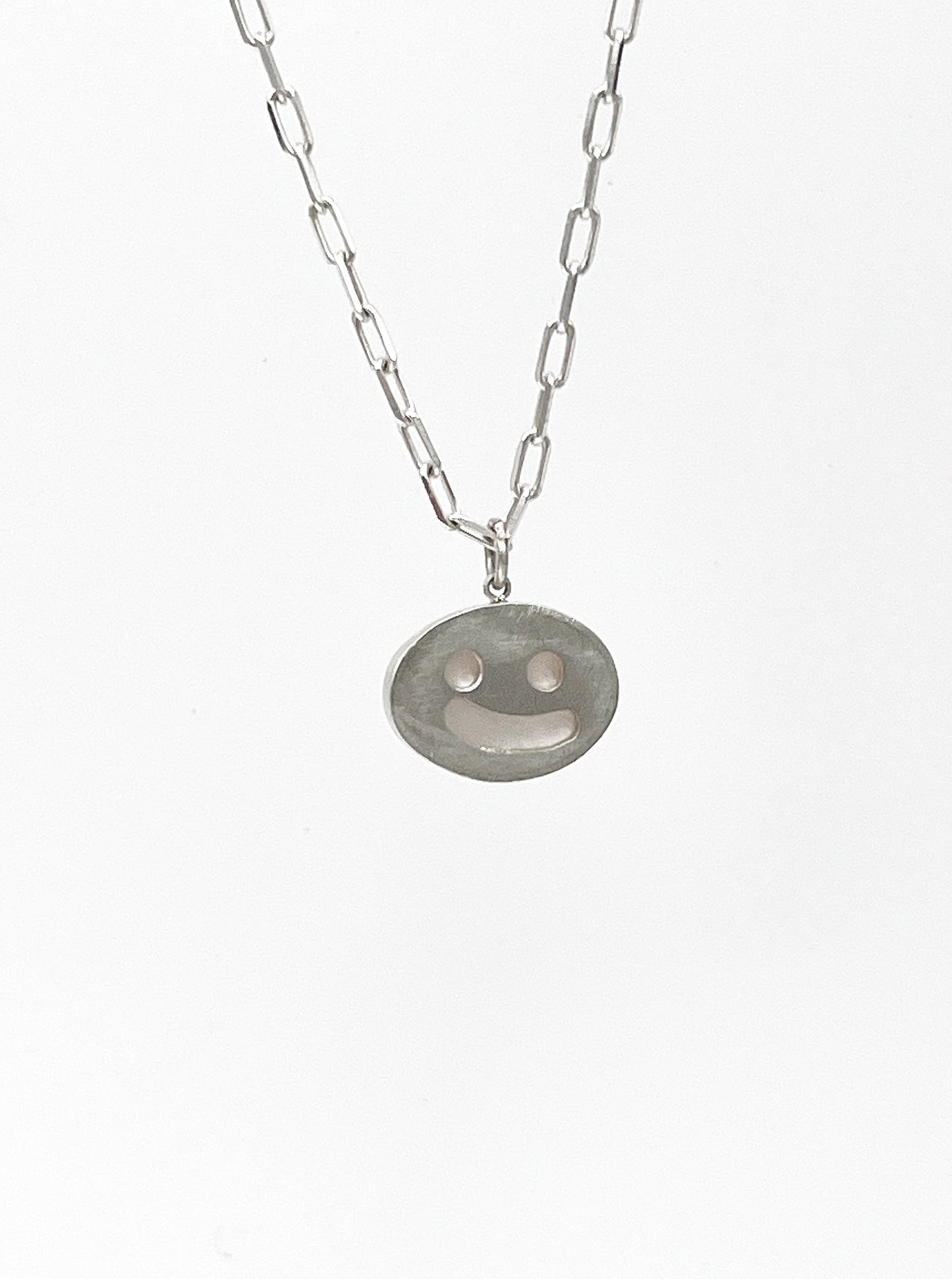 LITTLE BIG EGG PENDANT