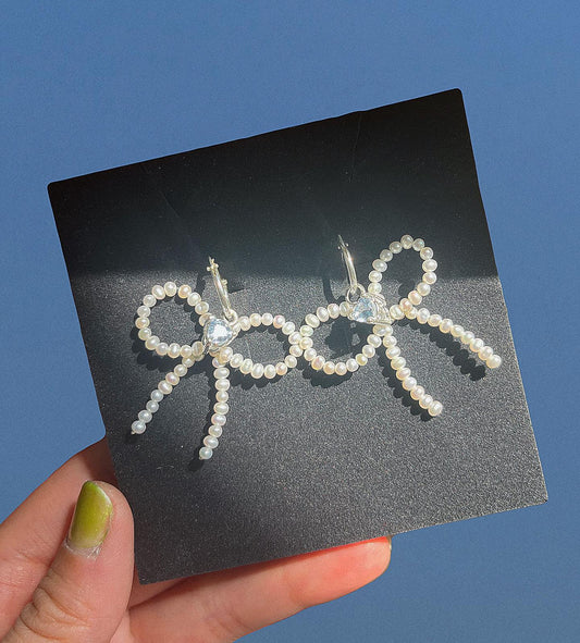 I'M SO PRINCESS BOW EARRINGS