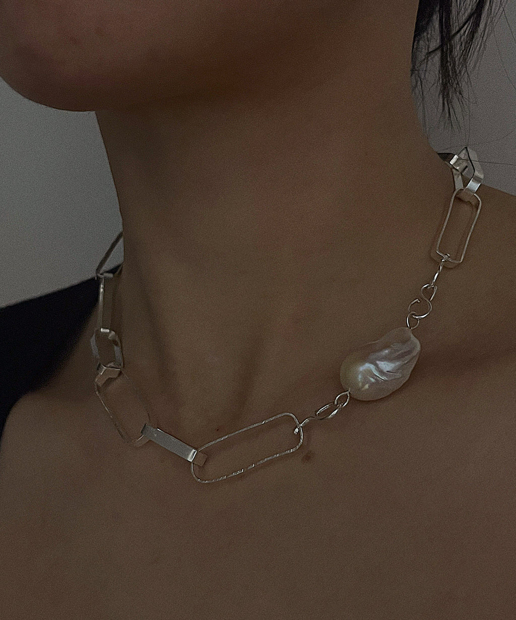 BIG LINK CHAIN NECKLACE
