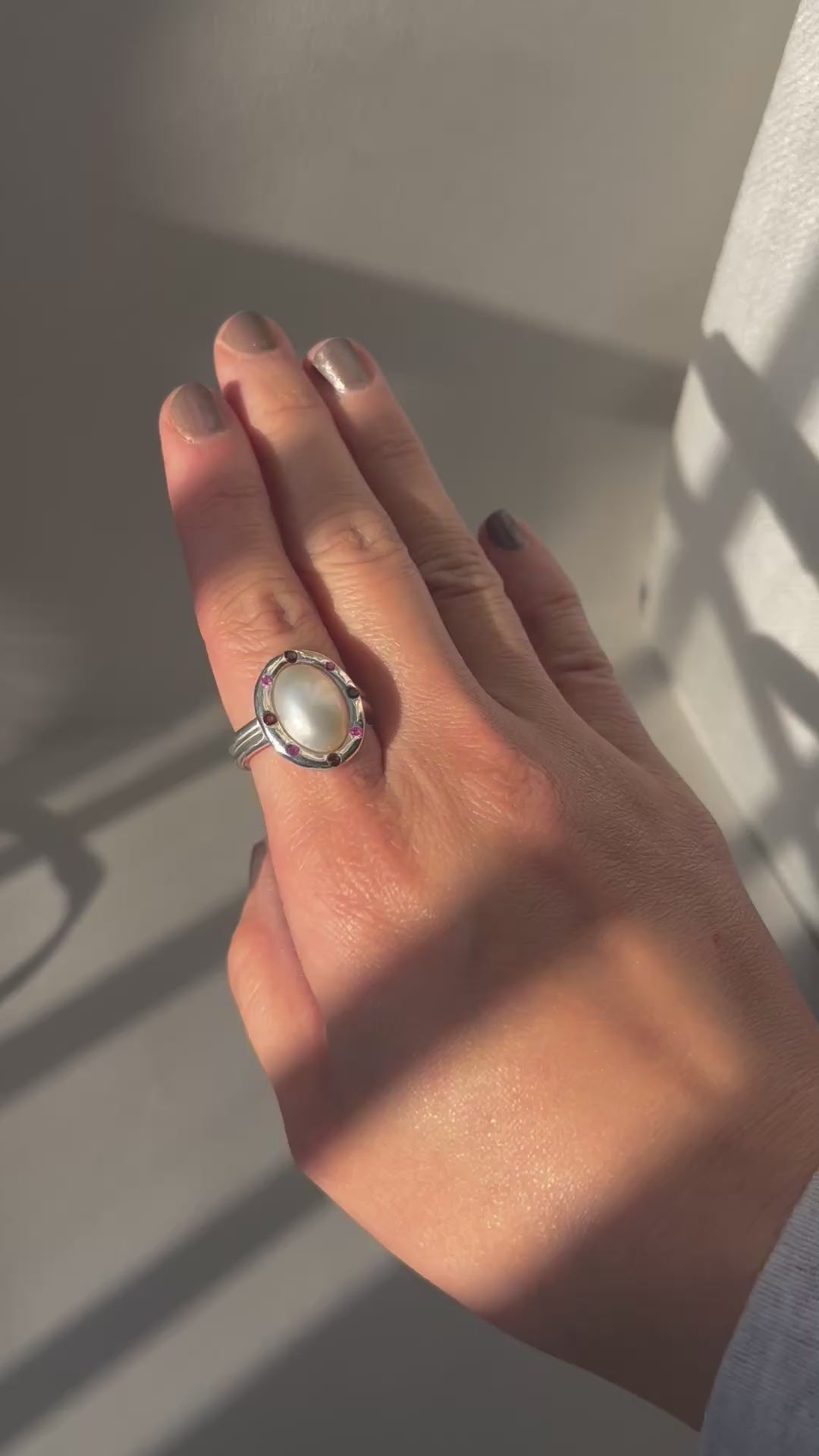 RENAISSANCE PRINCESS RING - SIZE 6.5