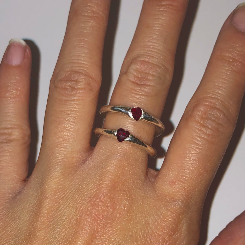 HEAVY HEART RING
