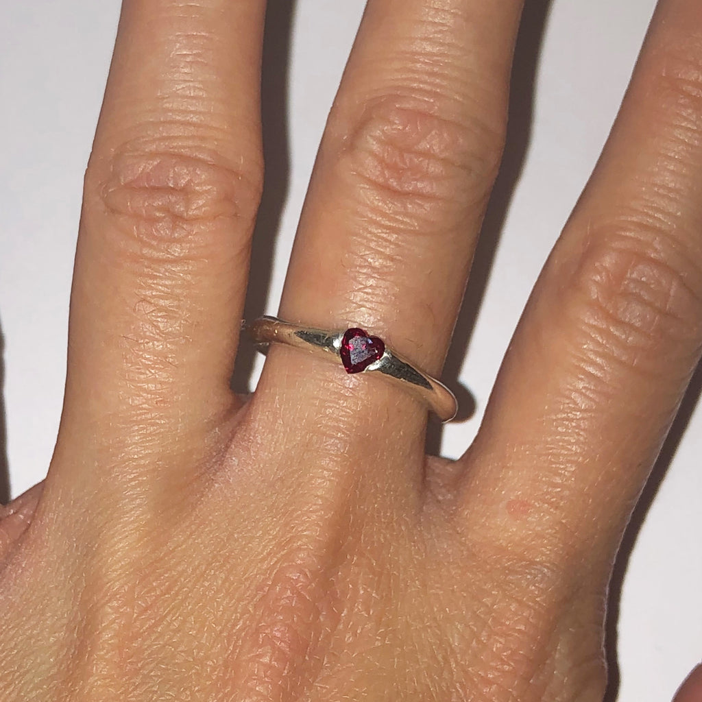 HEAVY HEART RING